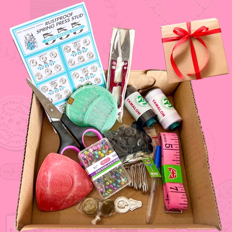 Hampers gift box kado perlengkapan menjahit DIY set