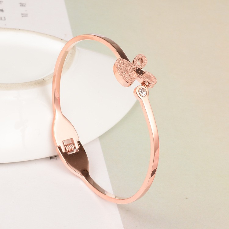 Gelang Bracelet Wanita Aksesoris Titanium Korea Cocok Hadiah GK106 motif kelinci bunny lucu