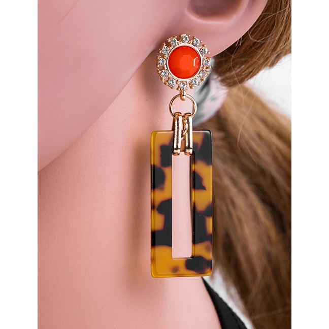 LRC Anting Tusuk Fashion Square Shape Decorated Earrings F05409