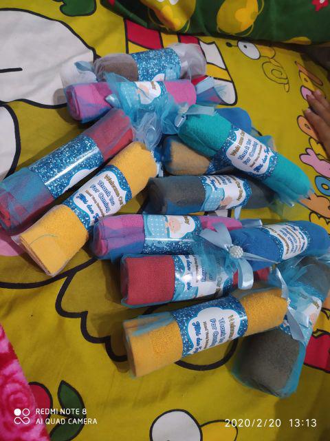 Souvenir Handuk Murah Ukuran 30x30