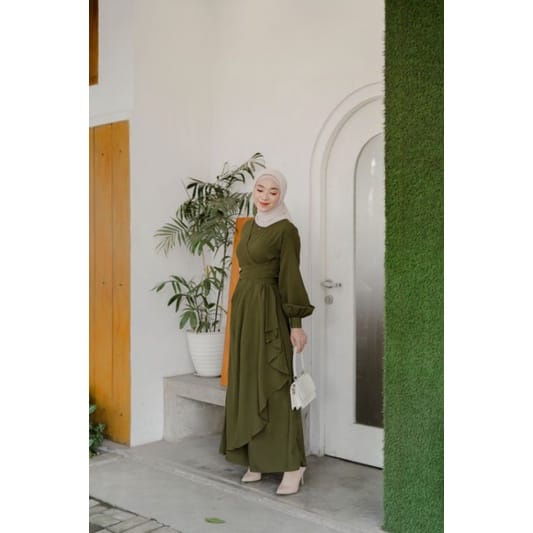 Fashion Muslim Baju Gamis Wanita Kekinian Crepe Terbaru Naomi Dress ORI Long Dress Remple Jumbo Polo