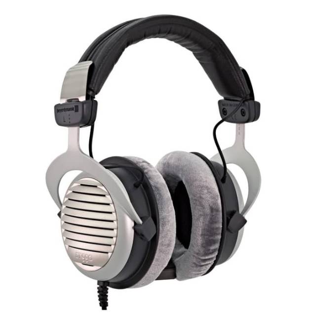 Beyerdynamic dt990 pro