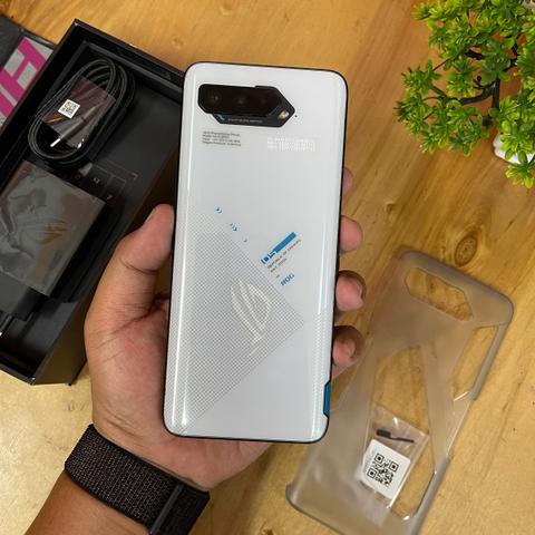 Asus ROG Phone 5 8/128GB Storm White Garansi resmi Tam