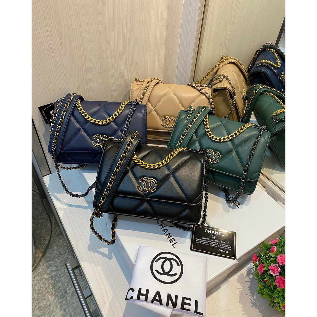 Tas Import Chanel Flab Bag (Small Size)