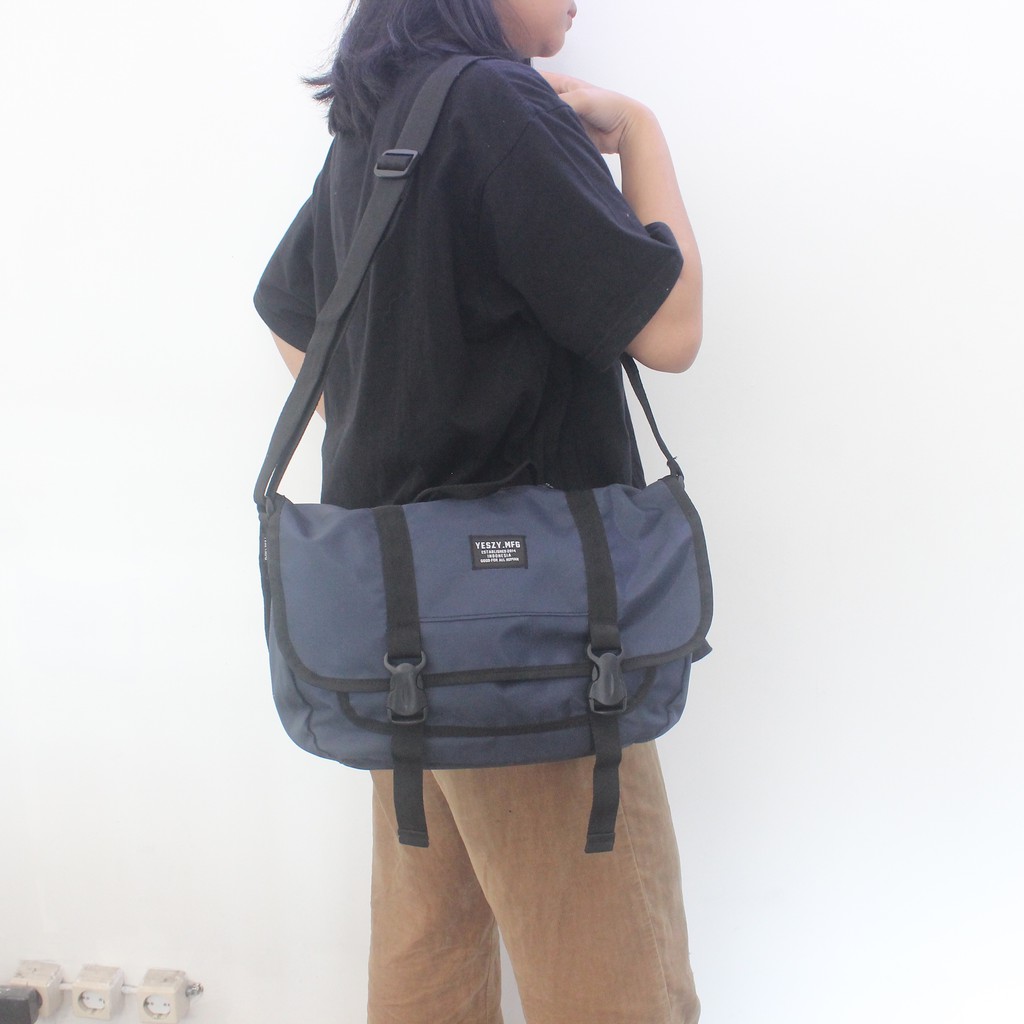 YESZY.MFG - Tool Messenger Navy Bag