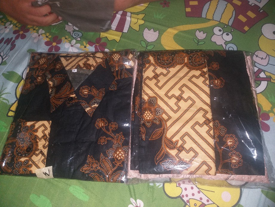 Maura Couple - Sania Ruffle Batik Couple Ori Ndoro Jowi Dnt Garansi Termurah Shopee - Modern Batik