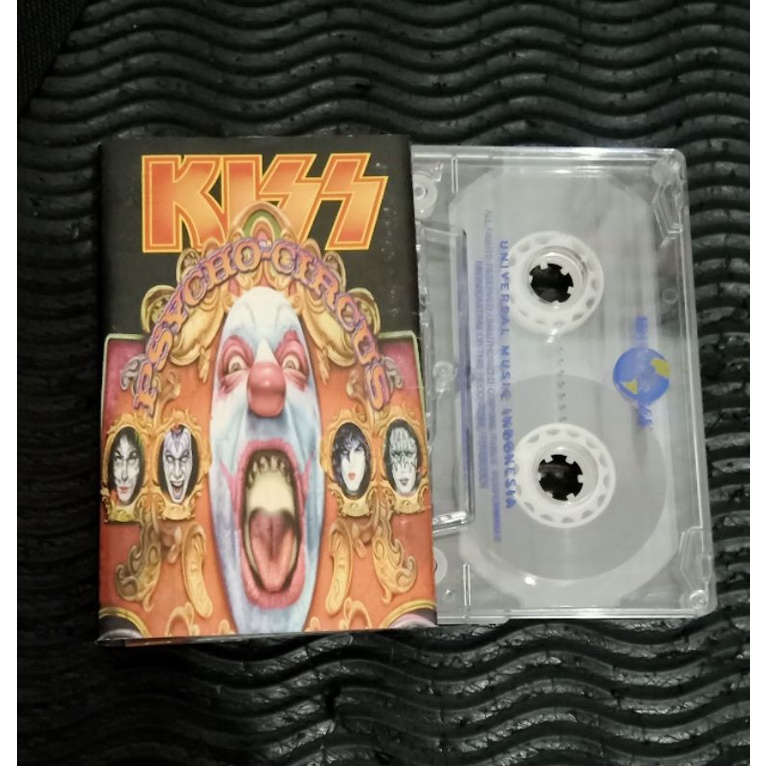 Kaset Pita Kiss - Psycho Circus - hard rock motley crue winger skid row bon jovi