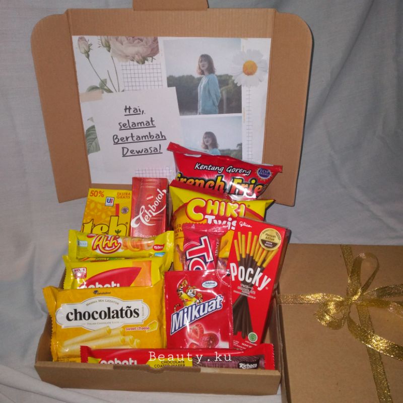 

Hampers / Snackbox / Hadiah birthday / Gift ultah / wisuda