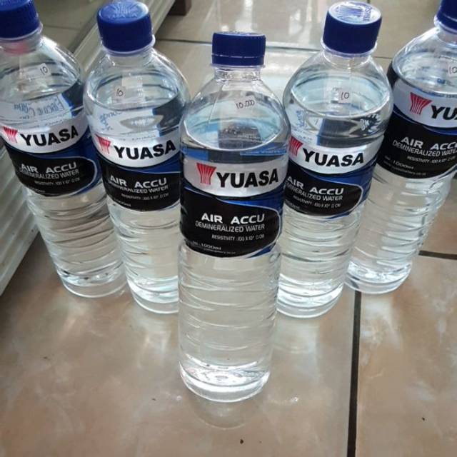 Jual Air Aki Biru Air Accu Biru Yuasa Air Aki Tambah | Shopee Indonesia