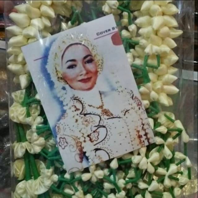 Melati novi ( muslim jawa sunda )