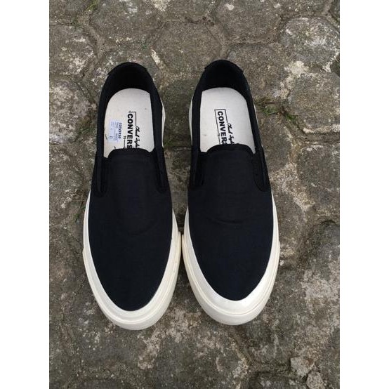 【SHOPEE 2.2】#741 [BISA COD] Converse One Star Slip On Black White ➤