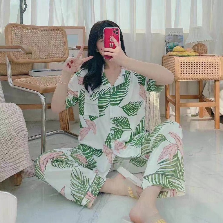 Baju tidur wanita / Piyama Cp baju tidur wanita krah pendek import kotak freesize-CP.K DAUN PUTIH