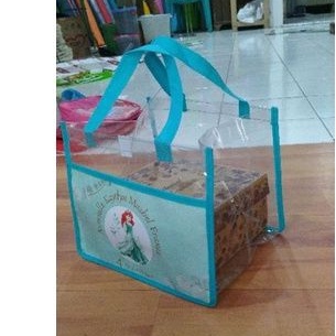 

tas hajatan / tas ulang tahun / goodie bag/ kardus 20x20/ bento