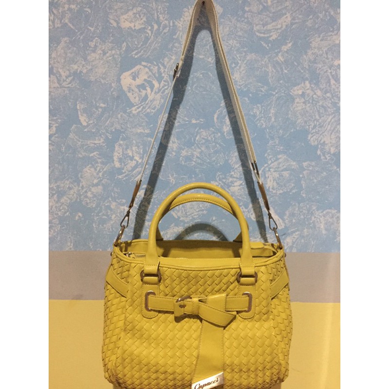 Capacci tas kulit anyam