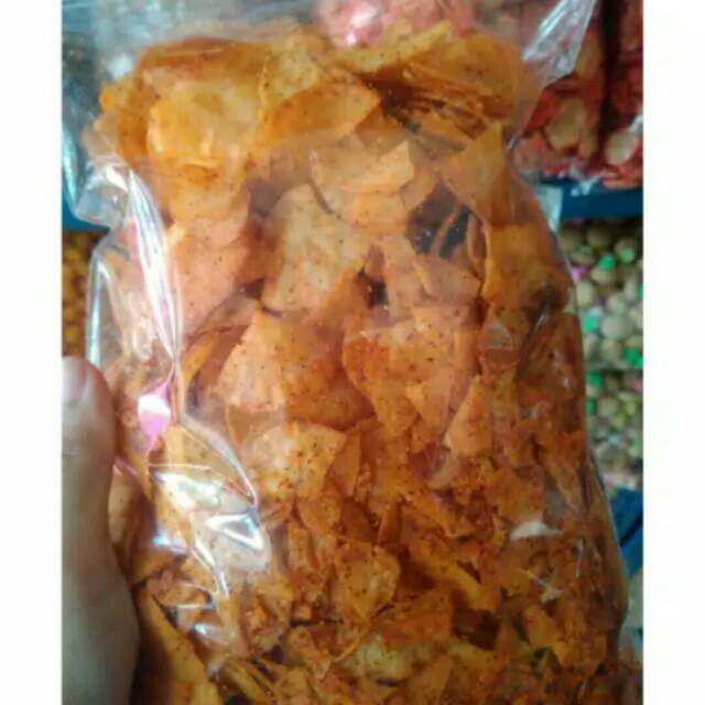 

Keripik singkong pedas dan asin