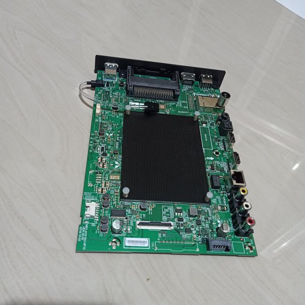 MB TV LED SMART COOCAA 40SG