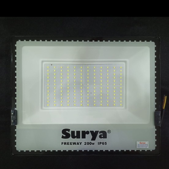 Surya Floodlight LED Freeway 200watt -Lampu Sorot Kuning