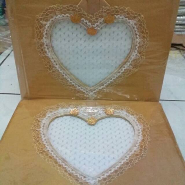 

Buku tamu renda 1 paket 2 buku gratis 2 spidol