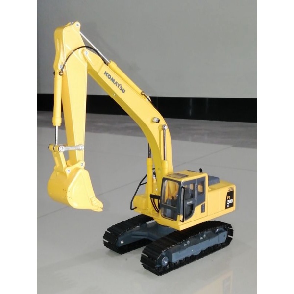 miniatur original excavator PC200 komatsu
