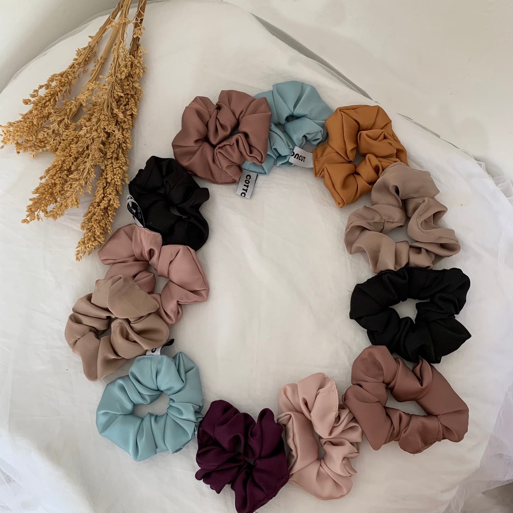 Cottoncut Ikat Rambut Scrunchie