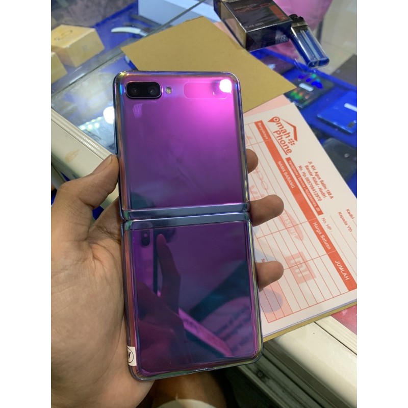 samsung Z flip second Seind