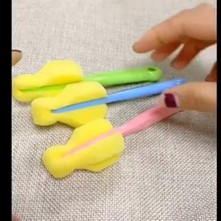 Sikat Spons Pembersih Botol Susu / Dot Bayi / Sikat Botol