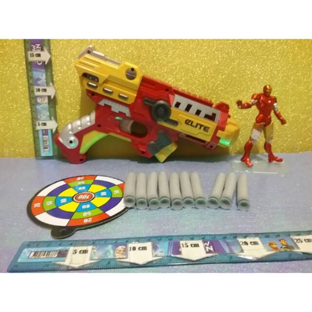 Pistol peluru lunak/nerf motif ironman plus figure ironman warna  metalik