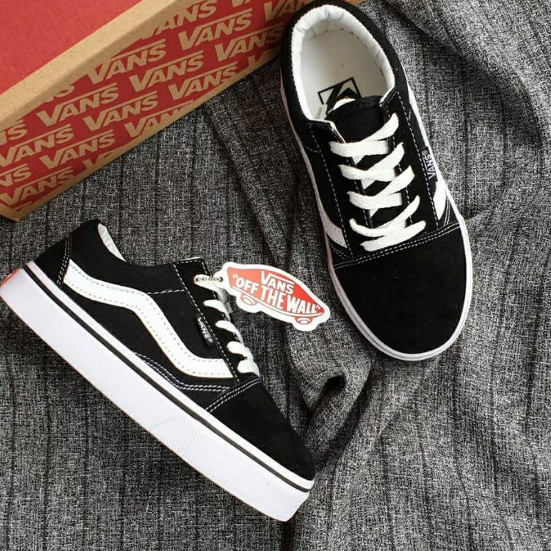 SEPATU VANS OLDSKOOL BLACK WHITE HITAM PUTIH KADO COWOK CEWEK LAKI LAKI PEREMPUAN ANAK LUCU IMUT