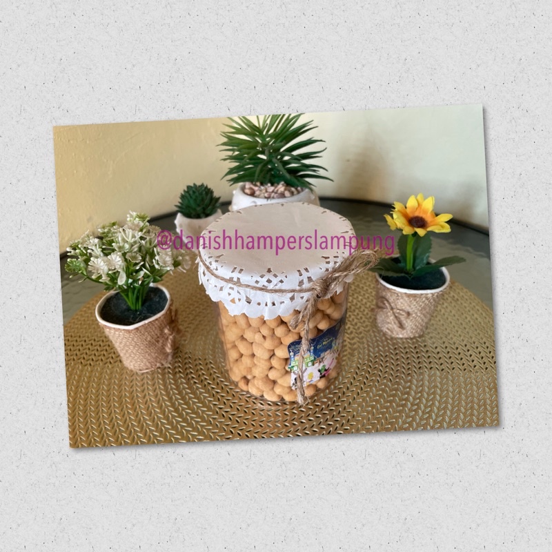 

Hampers Kacang Oven