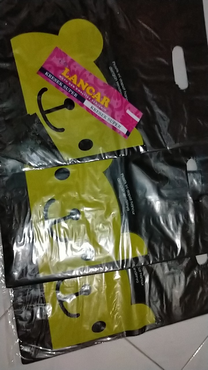 3 Pack Oval 25x36 Kantong Plastik / Kresek Teddy Bear