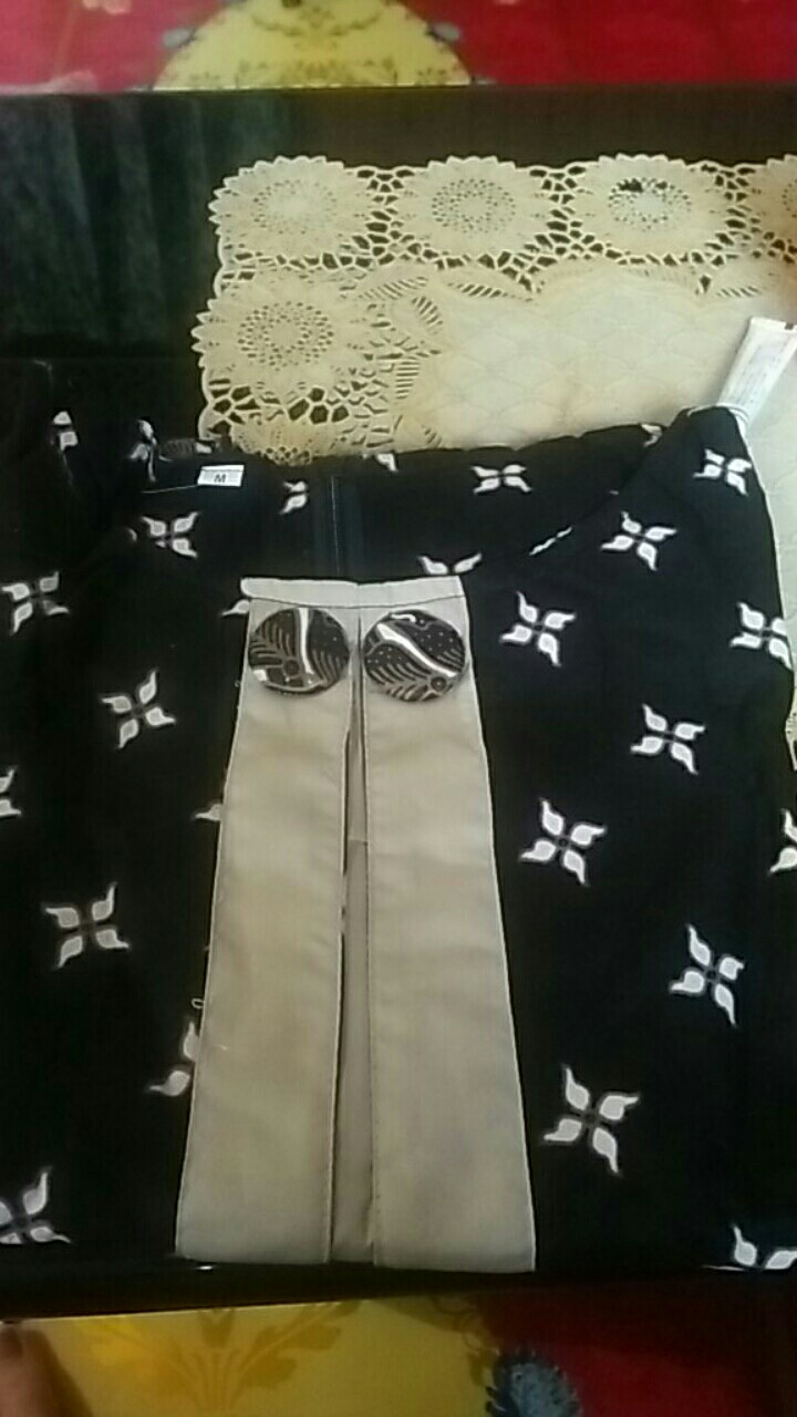 Batik Family Marissa Pola