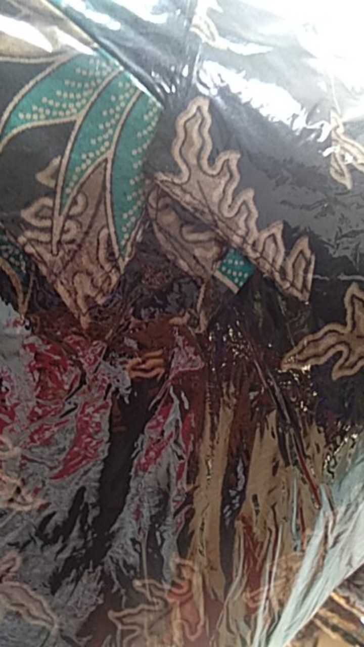 Maura Couple - Sania Ruffle Batik Couple Ori Ndoro Jowi Garansi Termurah Shopee - Batik Modern Solo