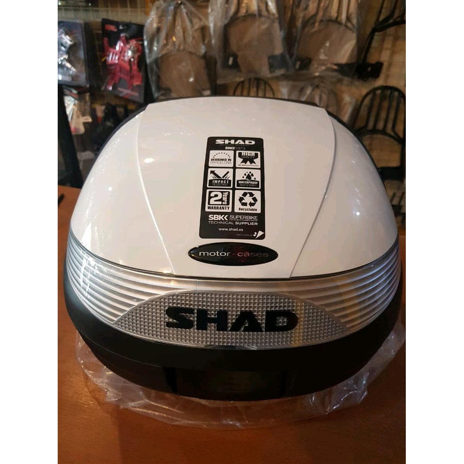 Aksesoris Motor Touring Box Shad 29 cover putih