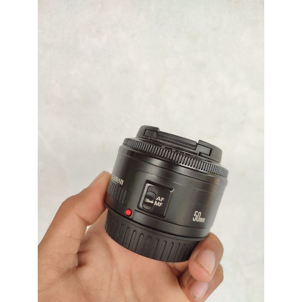 lensa fix canon 50mm