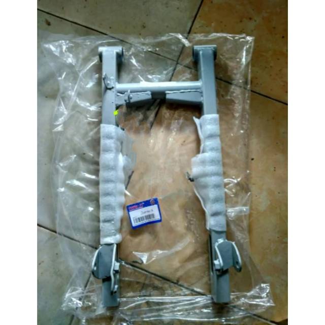 Swing Arm Yamaha Jupiter Z / Sasis Arm Kotak Jupiter Z