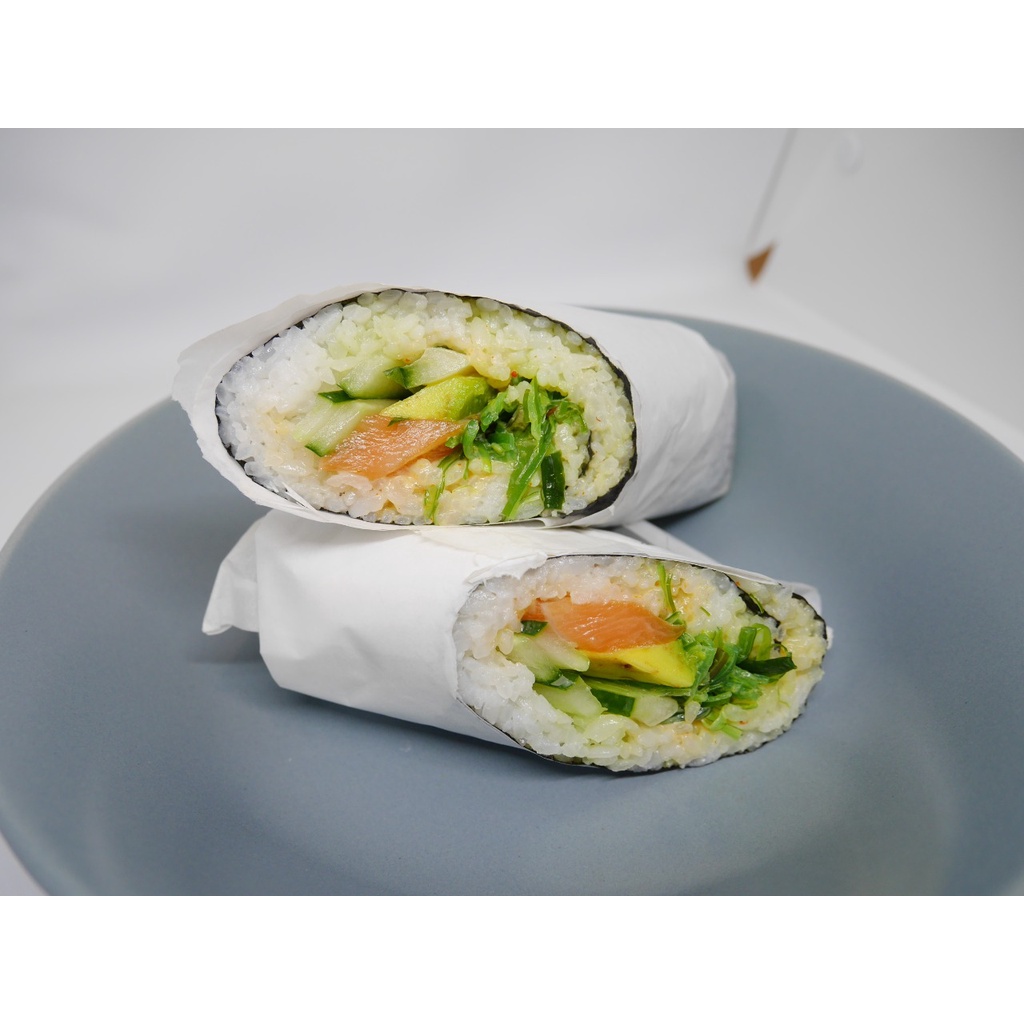 

SALMON BURRITO ROLL