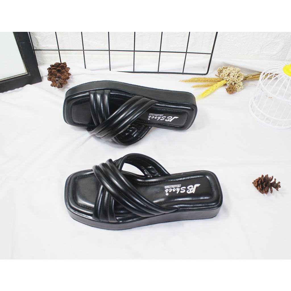 Sandal Flat Spon Waniat Premium