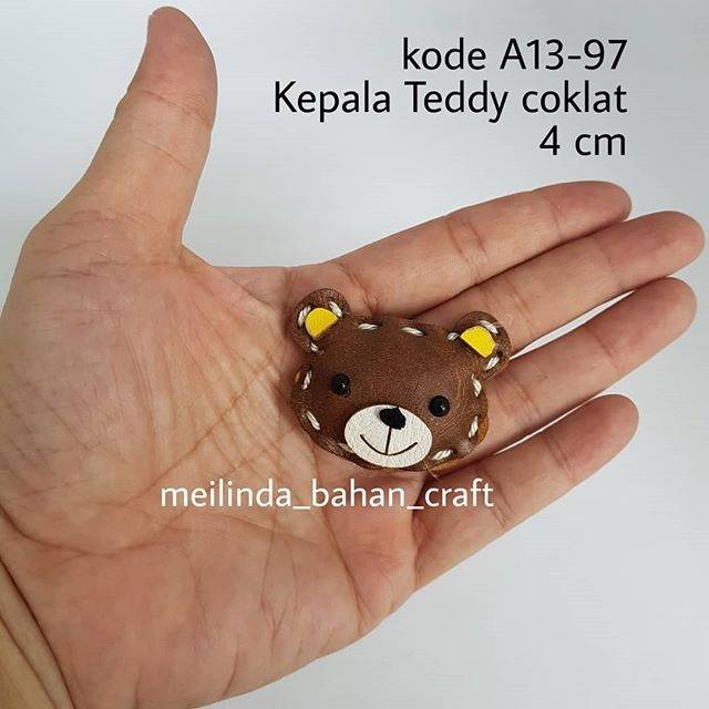 

Kode A13-97 kepala teddy coklat kulit 4 cm. Jual per pcs