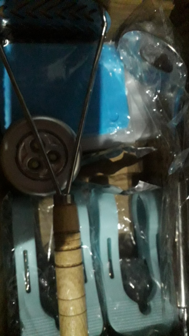 Sarung Pelindung Kartu Ktp , Atm , Dll Card Cover