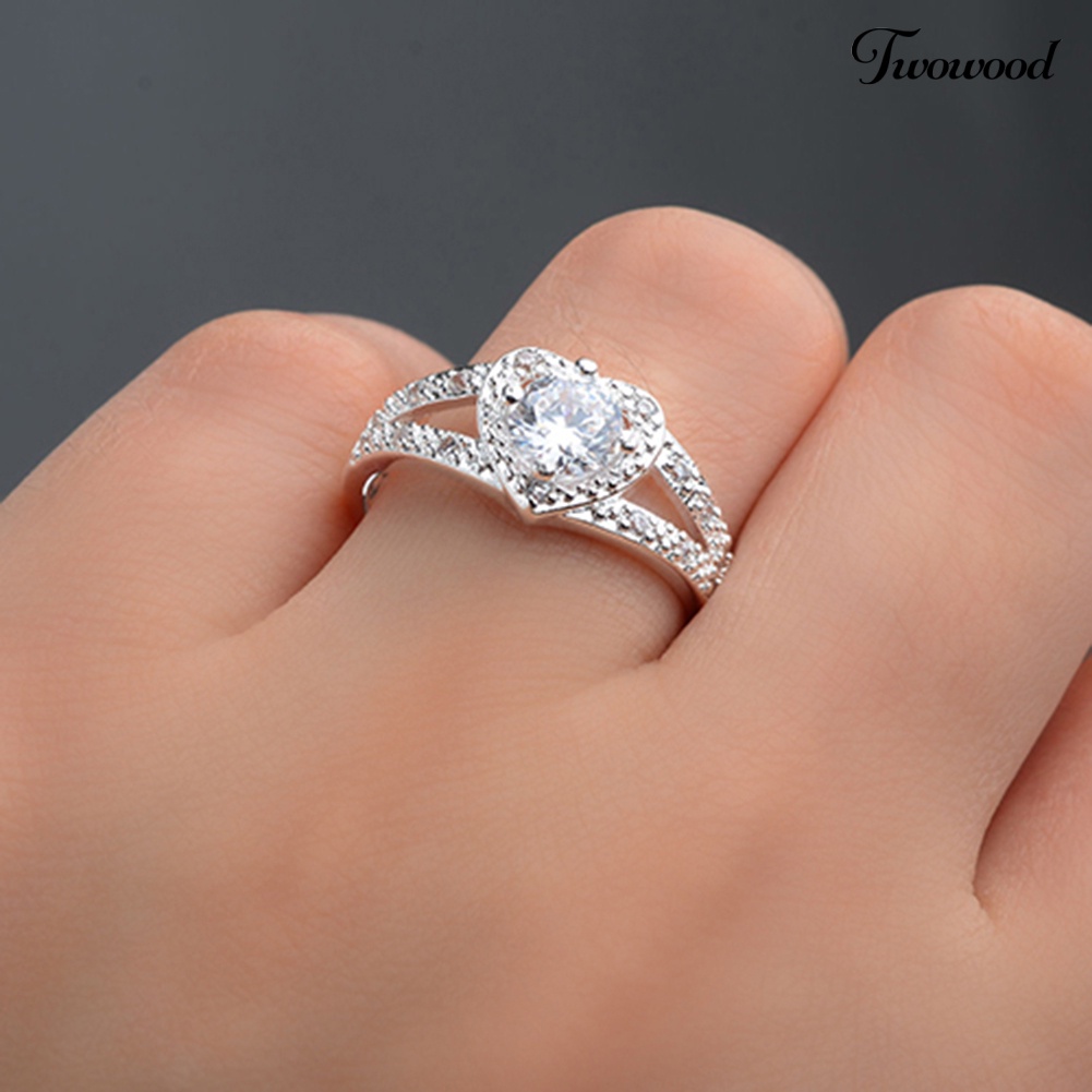 Cincin Sterling Silver 925 Bentuk Hati Aksen Kristal Untuk Wanita