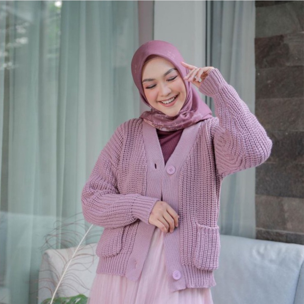 CARDIGAN RAJUT KANCING SAKU PREMIUM 5GATE BY NADIRA