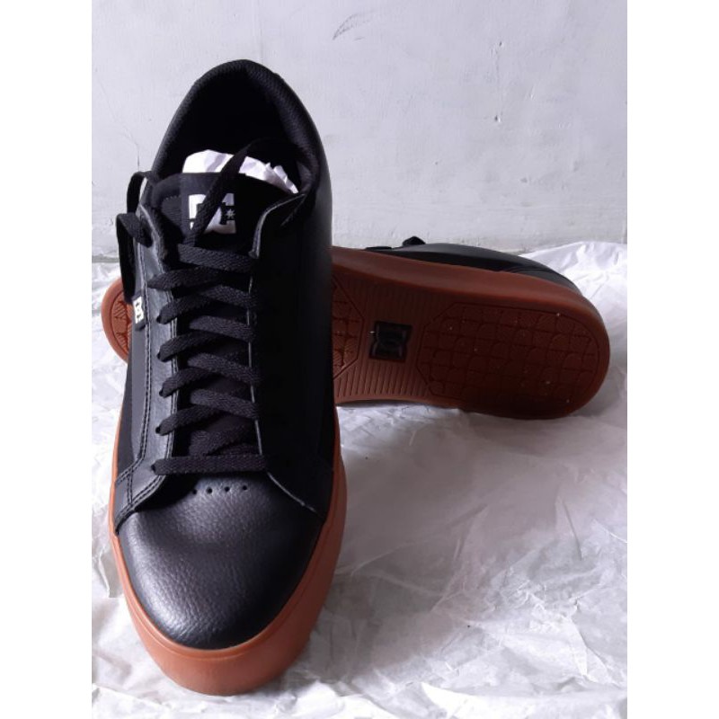 Sepatu DC Shoes Lynnfield Original