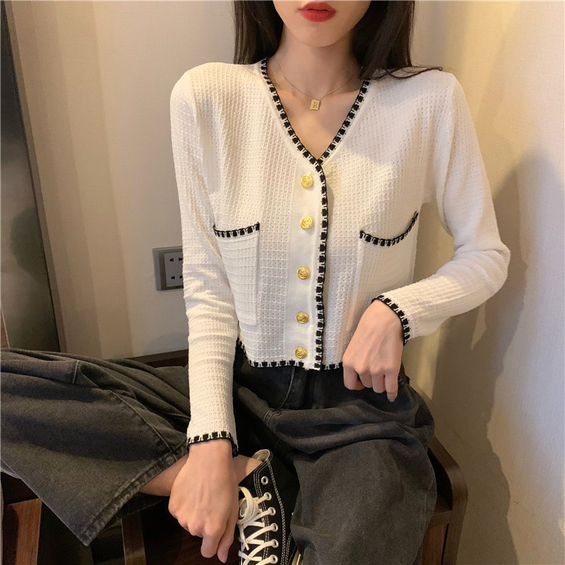 【Pengiriman cepat】Gaya baru Cardigan rajutan korean style / atasan V-neck wanita