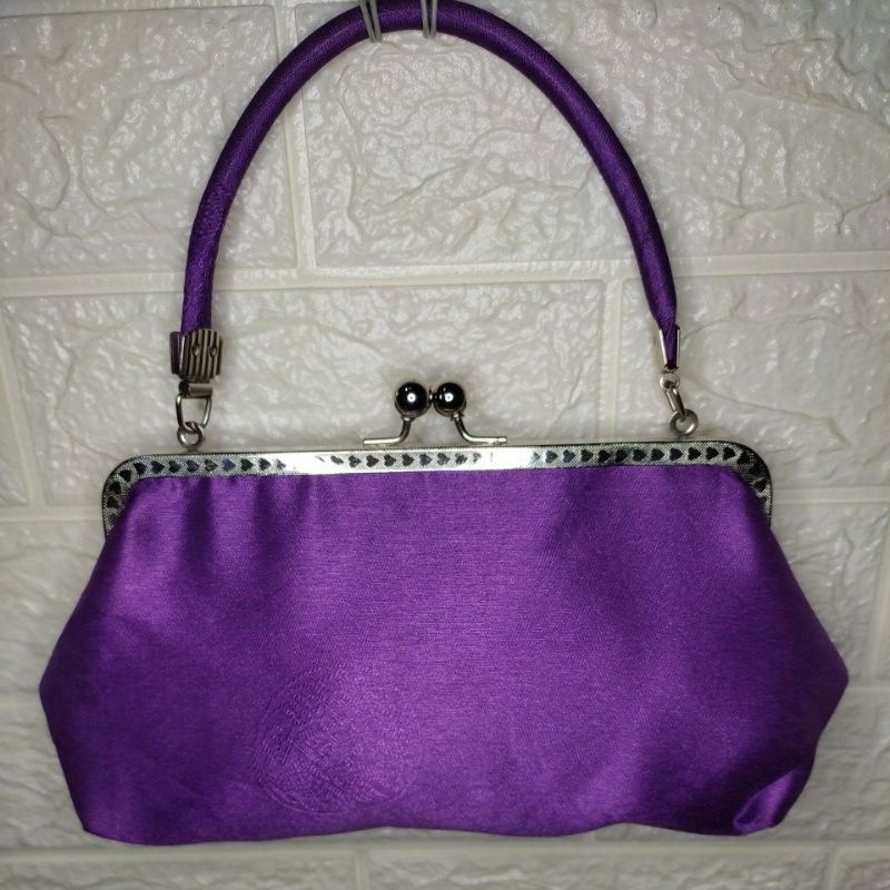 Tas Pesta Ungu Behel