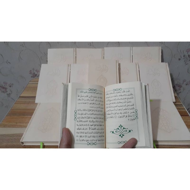 khulasotul madad nabawy wirid harian habib umar bin hafidz hard cover kulit ori tarim