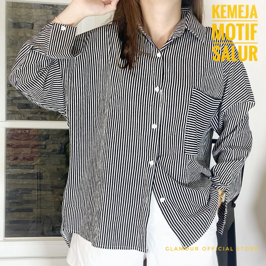 Kemeja Oversize Wanita Lengan Panjang Motif Salur Kecil