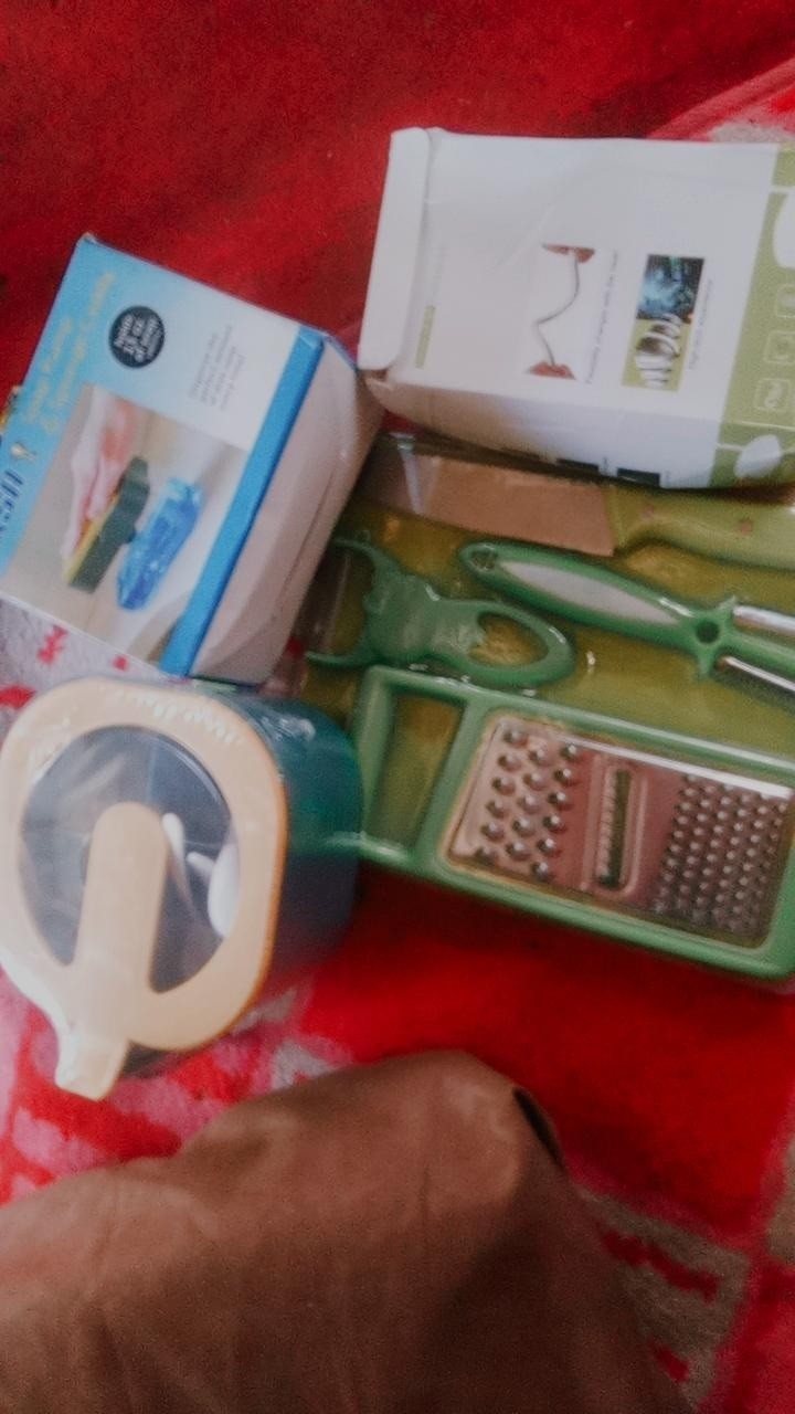 Tempat Bumbu - Kotak Bumbu - Wadah Bumbu Dapur Sekat 4in1