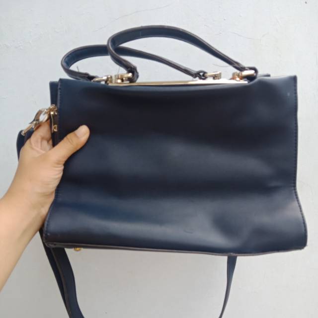 Preloved Tas Emsio by Elizabeth