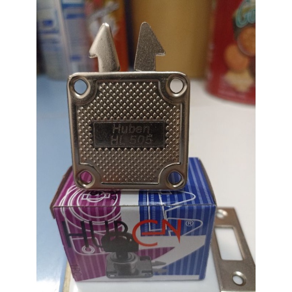 kunci lemari sleding