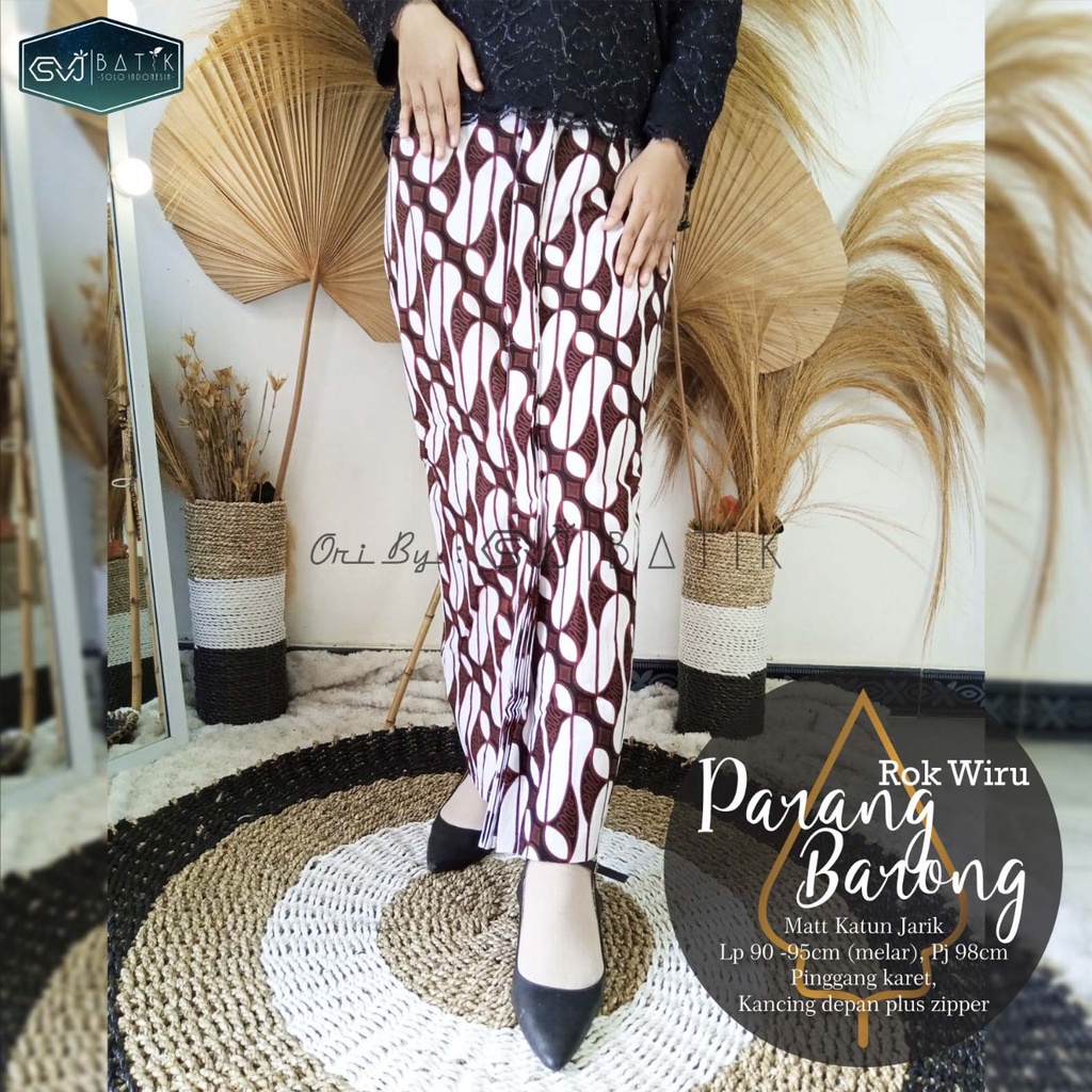 ROK WIRU SPAN JARIK MOTIF BATIK SOLO SIDOMUKTI CHAKRAPANI, TRUNTUM PARANGHQ ORI BRAND SVJ BATIK SOLO-1